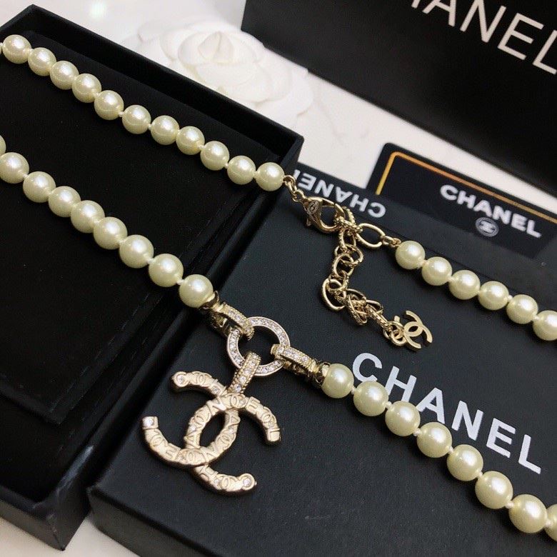 Chanel Necklaces